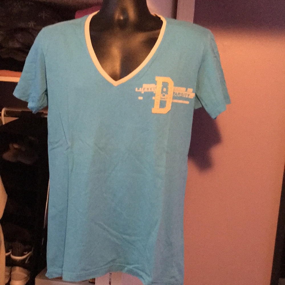 Diesel mens vneck tshirt
